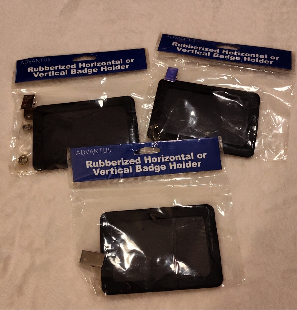 NWT! Advantus Badge Holders